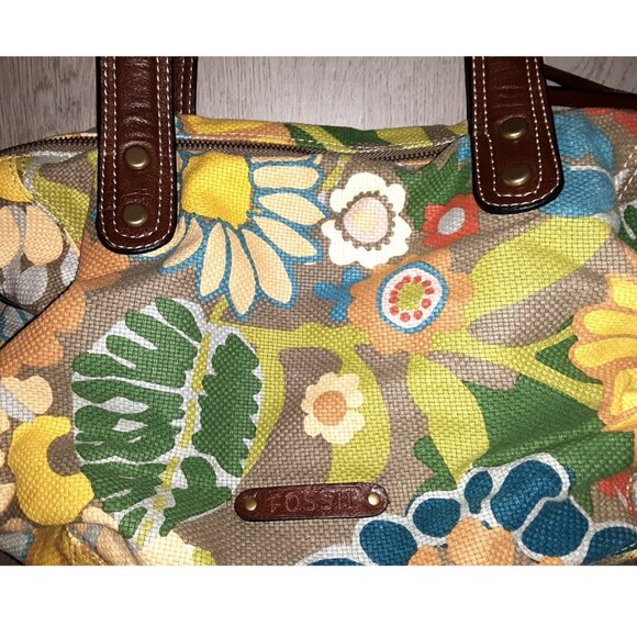 Fossil Coloful Floral Print Purse Handbag Shoulder Bag Key Charm Distressed Boho - Picture 7 of 11